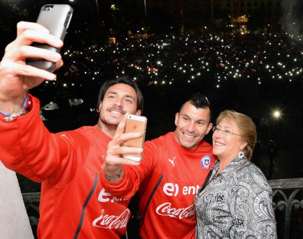 FBL-WC-2014-CHI-BACHELET