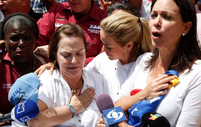 Mitzy reacts during a gathering in support of Ledezma in Caracas