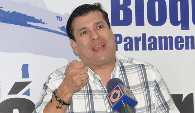 “Maduro prefirió sacrificar a los venezolanos y no a los Castro”