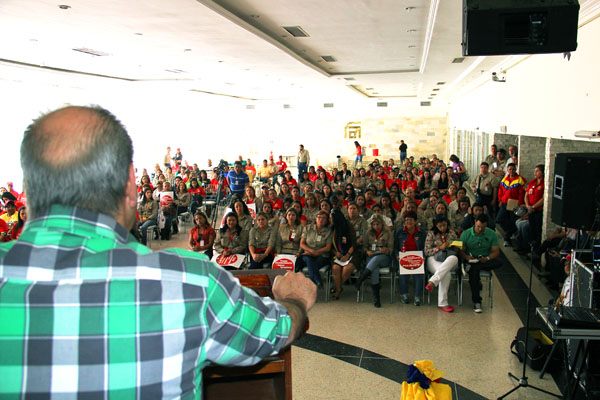 Ferrominera viola normativa electoral y ley anticorrupción en acto por Maduro