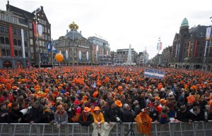 Las ceremonias del traspaso de poder en Holanda, bajo un protocolo flexible