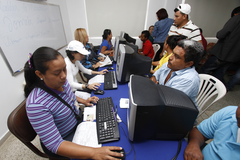 Alcaldía de Maracaibo: Padres deben registrar a sus hijos a los 90 días de su nacimiento
