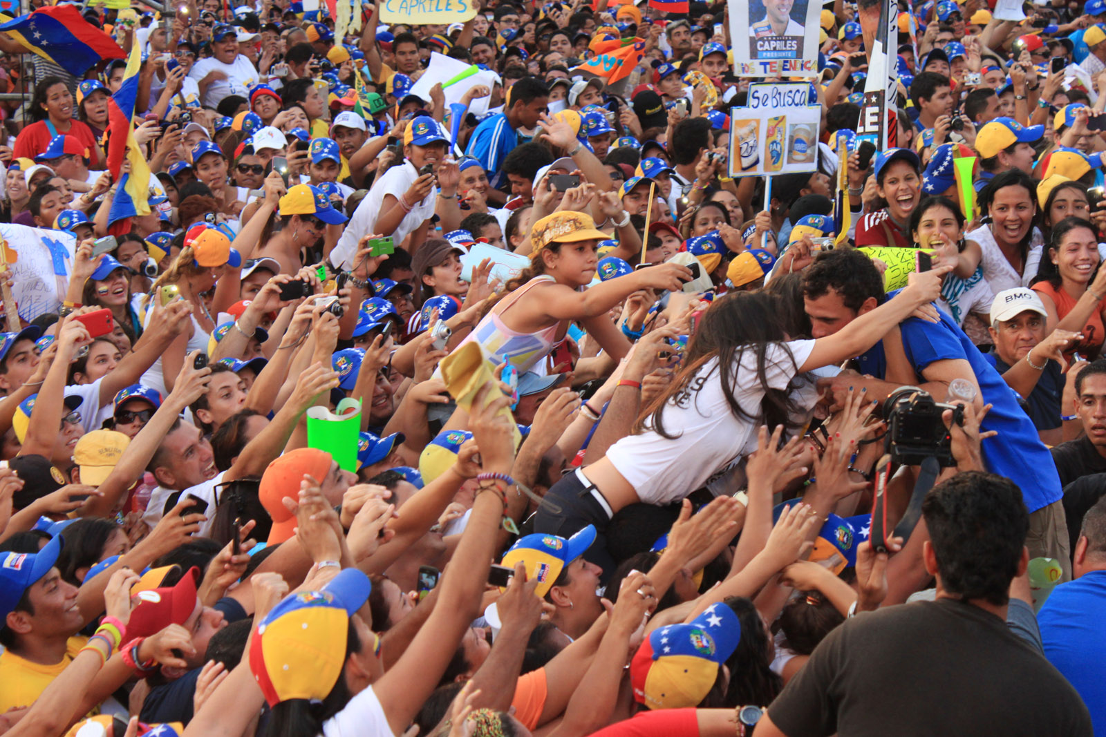 Anzoátegui desbordó sus calles con Capriles (Fotos)