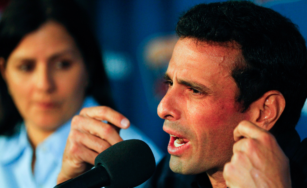 Capriles pide la mediación de la Iglesia en el conflicto electoral