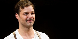 Ricky Martin subasta su vestuario en “Evita”