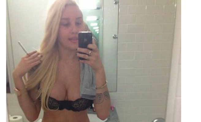 Otra chica Disney se desnuda en Twitter