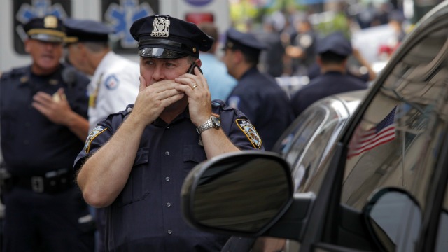 Policía investiga la muerte de tres jóvenes en un pueblo de Nueva York