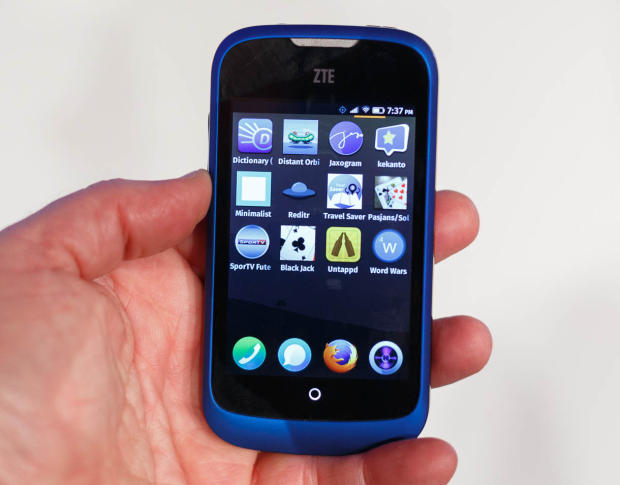Telefónica lanza el primer “smartphone” del mundo con Firefox OS