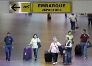 ¡Socialismo salvaje! Elevado a Bs 5.100 el impuesto de salida en el aeropuerto de Maiquetía