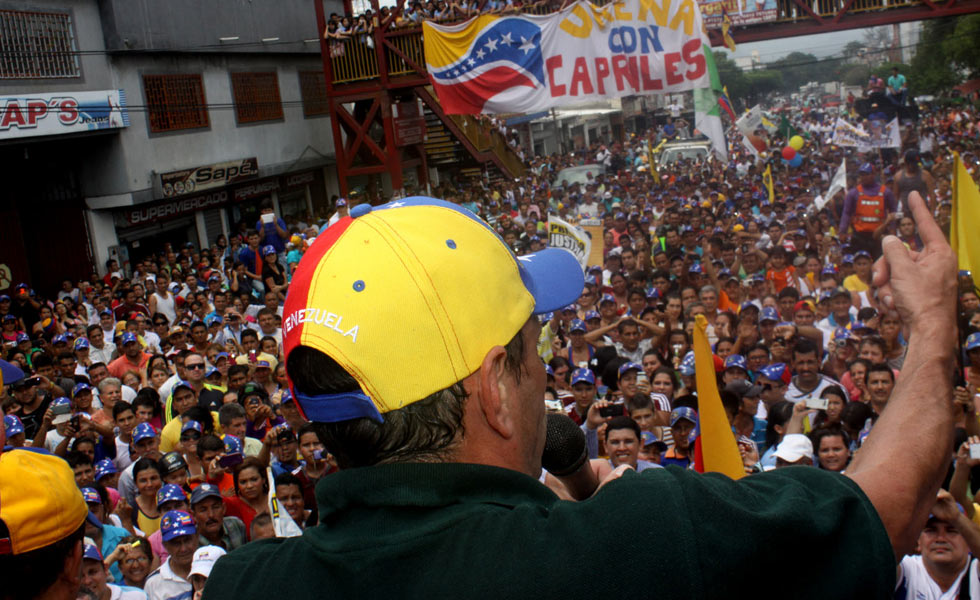 Capriles: El 8D convirtamos el voto en protesta