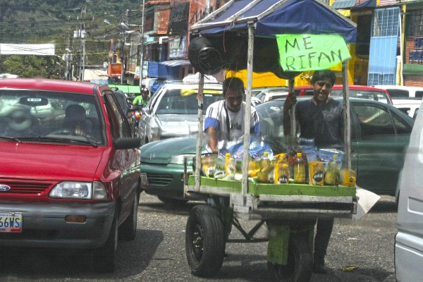 Rifas ambulantes de alimentos en el Táchira (Foto)