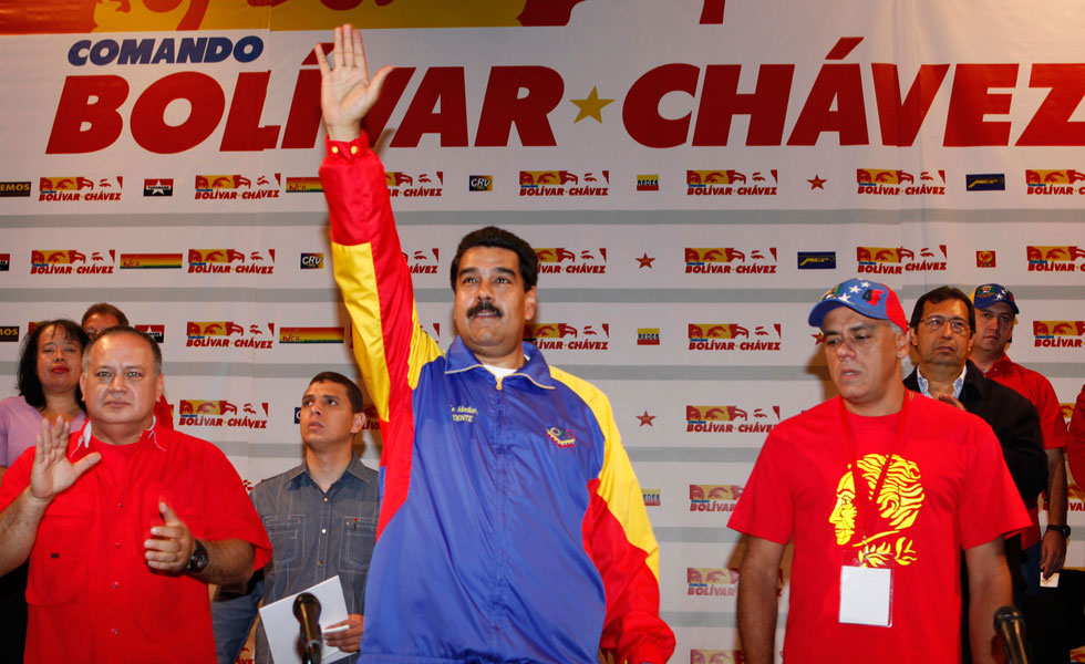 El Nuevo Herald: Aumenta presión internacional contra cúpula del gobierno venezolano (en La Haya)