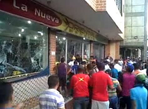 Así destrozaron a un supermercado en Upata (Foto + Video Aficionado)