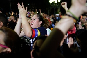 El Nuevo Herald: Maduro se sale con la suya y gana la votación general el 8D