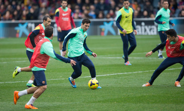 Lionel Messi estuvo inmenso en su regreso a los entrenamientos del Barcelona