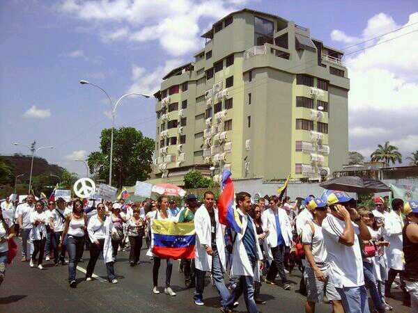 Médicos se unieron a marchas en Maracay (Fotos)