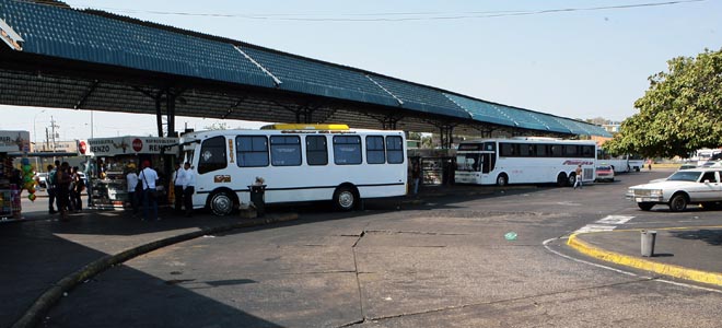 Inició éxodo en el Terminal de Maracaibo con déficit de autobuses