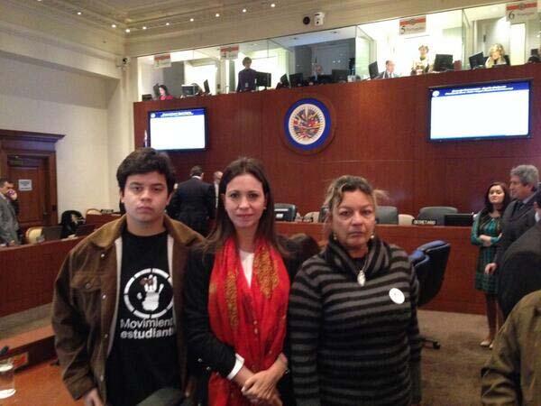 María Corina Machado junto a la delegación venezolana presentes en la OEA (Fotos)