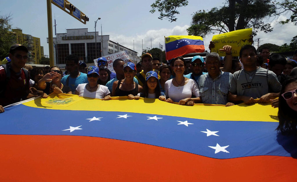 MCM a estudiantes bolivarenses: No están solos, sigan luchando, la victoria está más cerca