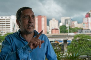 José Guerra asegura que “Tarjeta de abastecimiento” es para el control político