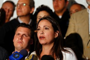 Designan fiscales para investigar denuncia contra María Corina