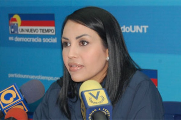 Delsa Solórzano responde a las mentiras contra UNT