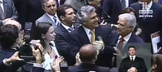 Lo que usted no vio de la entrada de María Corina Machado al congreso del Brasil (Video)