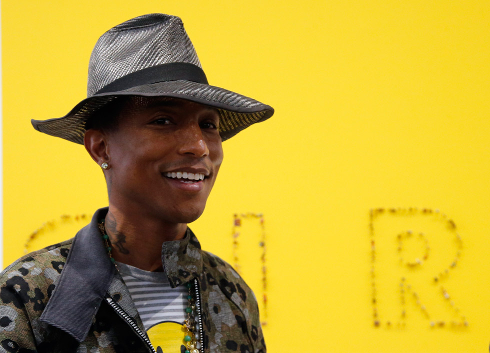 Pharrell Williams defiende a los jóvenes iraníes arrestados por bailar “Happy”