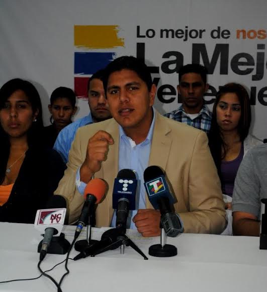 Lester Toledo: Volver con el tema del chip de gasolina es reconocer que la frontera está desprotegida