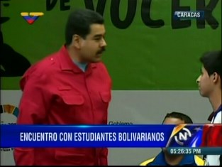 Maduro anuncia creación de Gobierno de Calle Estudiantil