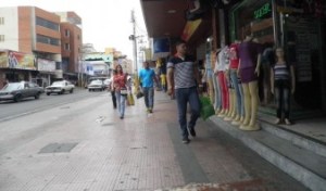 Comercio en Anzoátegui abrieron con normalidad, pese al decreto de feriado
