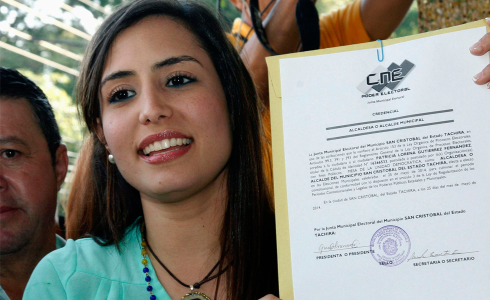 Proclamada Patricia Ceballos como alcaldesa de San Cristóbal