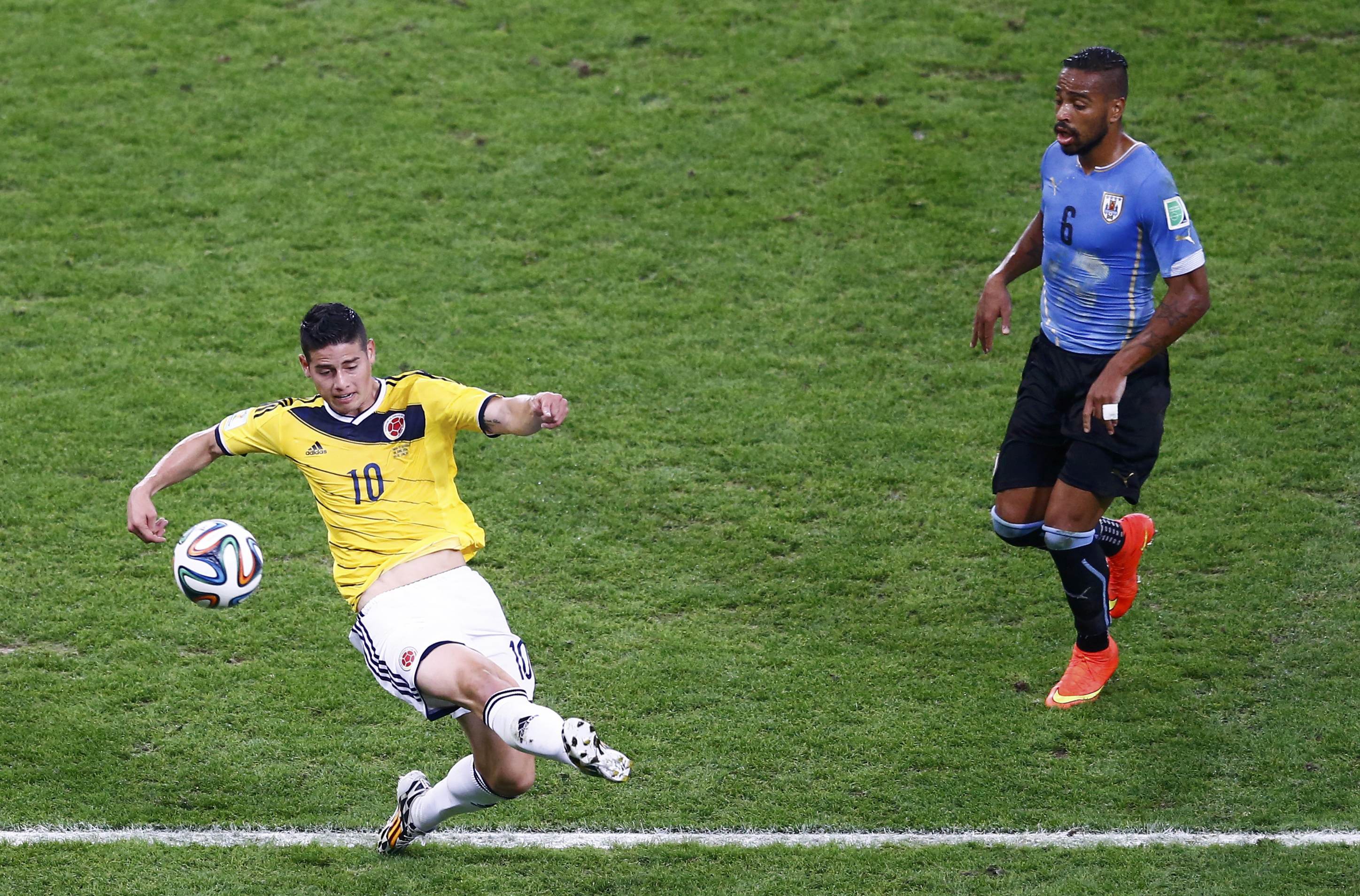 El gol de James Rodríguez a Uruguay, el mejor del Mundial