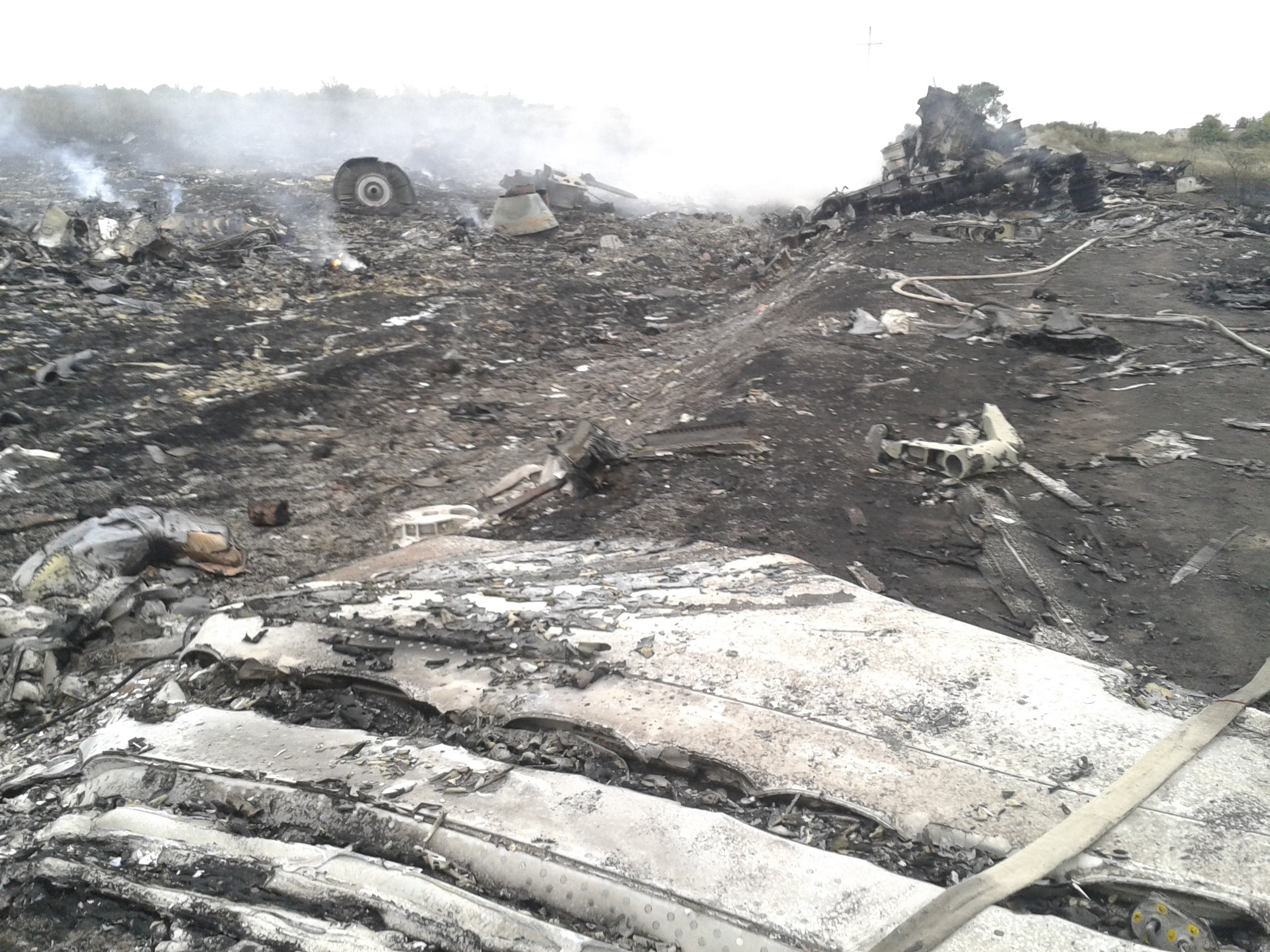 Tripulación del avión malasio no había señalado problemas al sobrevolar Ucrania