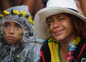 ¿Río de Janeiro?… no, Río de Lágrimas: Lloran los verdeamarelos (FOTOS)