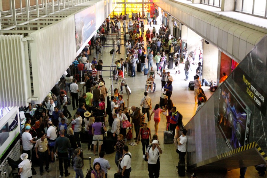 Realizan simulacro de atención a posibles casos de ébola en aeropuerto de Maiquetía