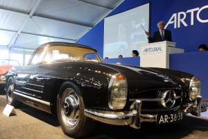 Este Mercedes-Benz fue vendido en más de un millón de euros (Foto)