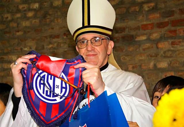 El Papa Francisco tendrá su estadio de fútbol