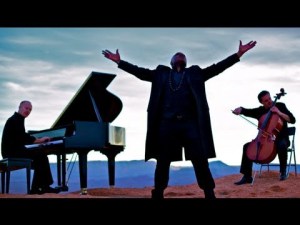 ¡Santos pianistas brutales! La evolución musical de Batman (Video)