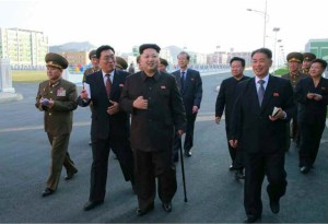 Kim Jong-un pide lanzar más satélites a pesar de la condena internacional