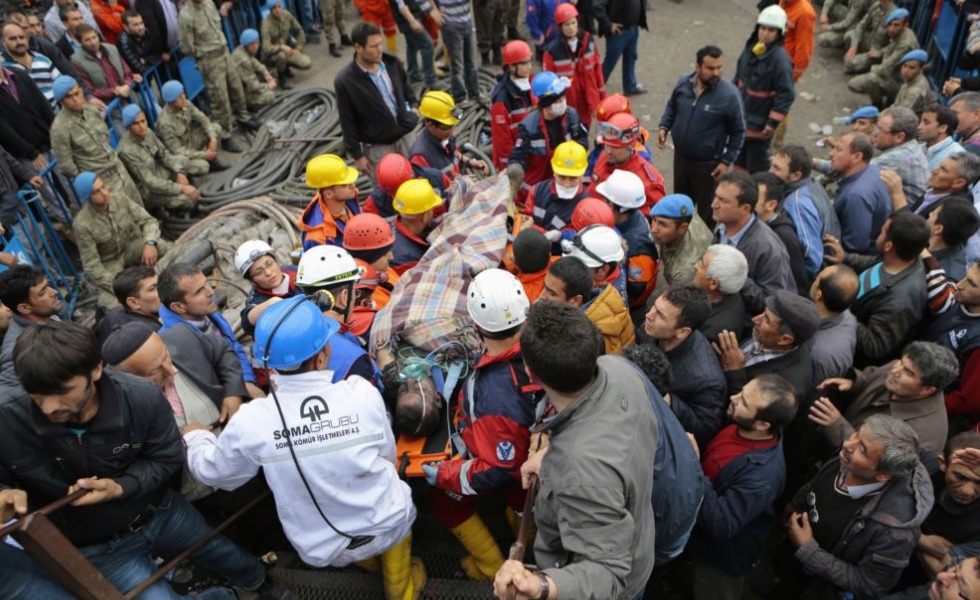 Recuperados dos cuerpos más de la mina turca inundada hace un mes