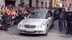El carro fúnebre con los restos de la duquesa de Alba (Foto)