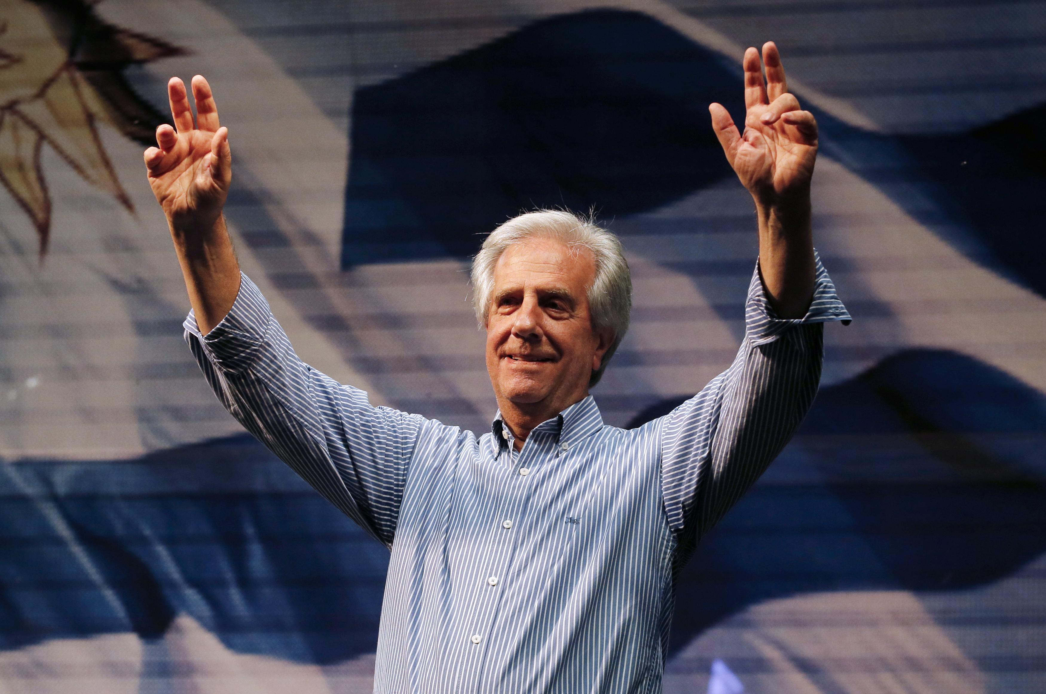 Tabaré Vázquez es favorito para la presidencia de Uruguay