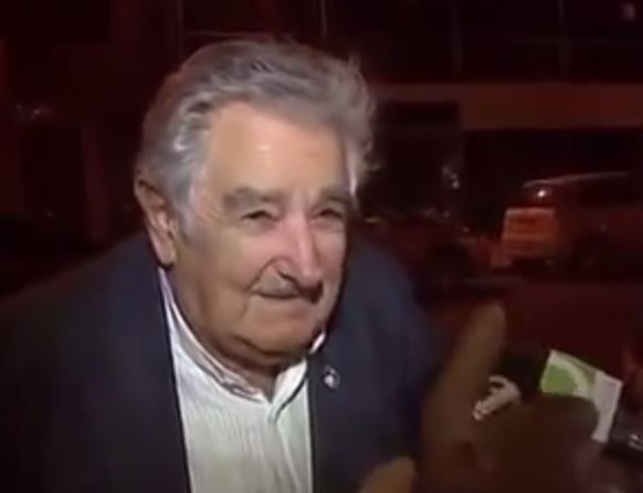 José Mujica propone a Argentina recuperar las Malvinas “con las mujeres”