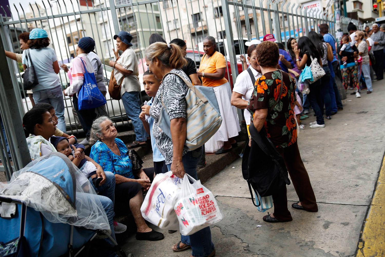 Comerciantes están preocupados por escasez