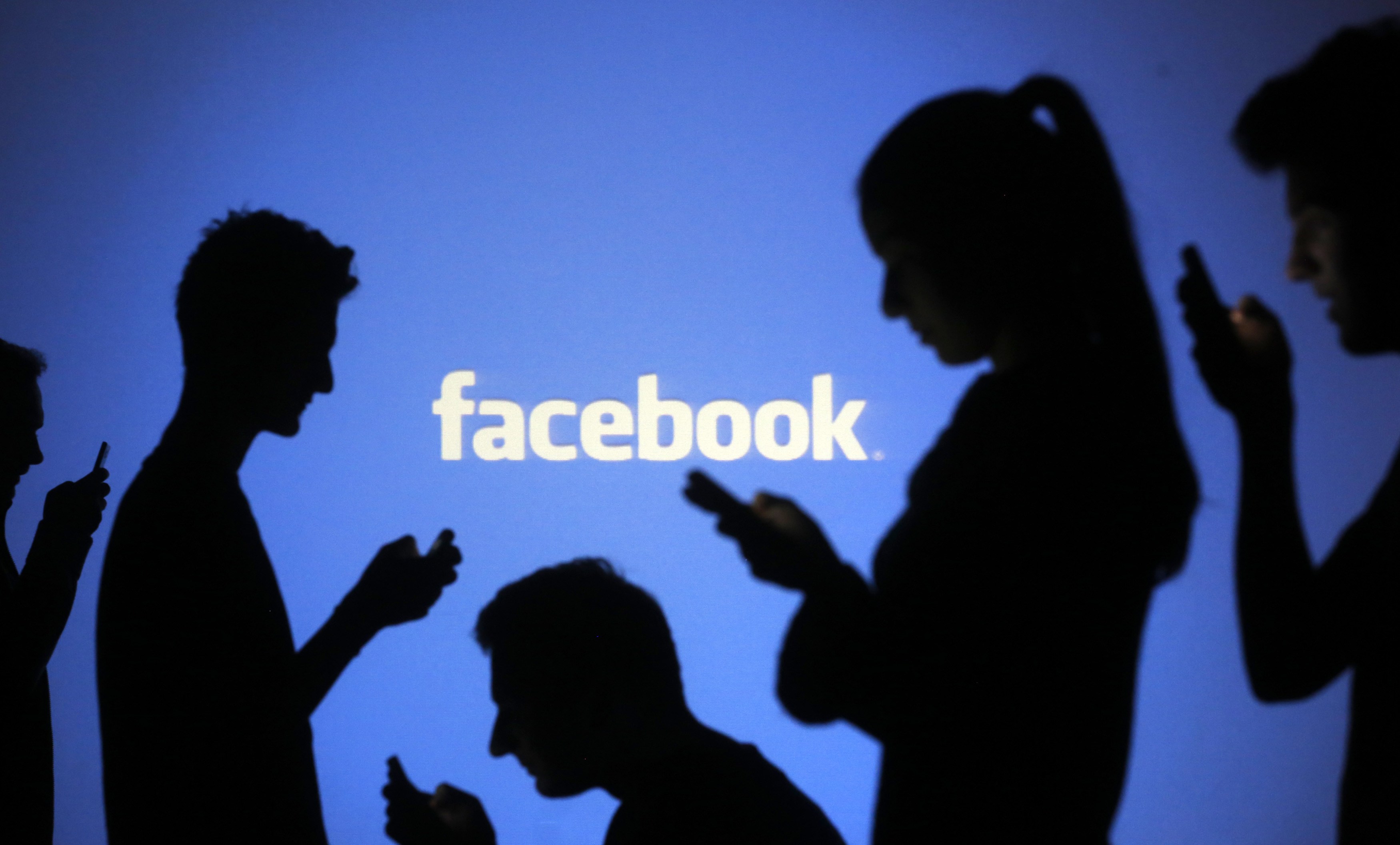 Facebook clarifica su política sobre lo que se puede publicar y lo que no