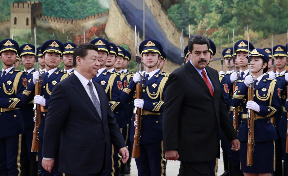 China le da la espalda a Maduro: Pidió 16 mil millones US$ y le dieron promesas (El Nuevo Herald)