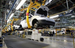 Control de cambios limitan producción de Ford en Venezuela