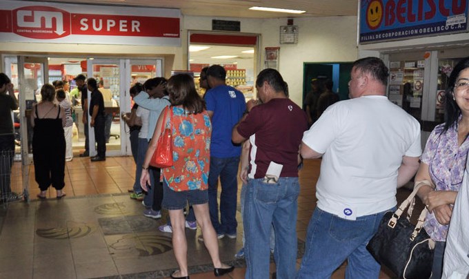 Supermercados no se tomarán asueto en Semana Santa