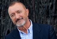 Arturo Pérez-Reverte: Es la guerra santa, idiotas